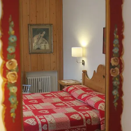 La Ceresara B&B 아지아고